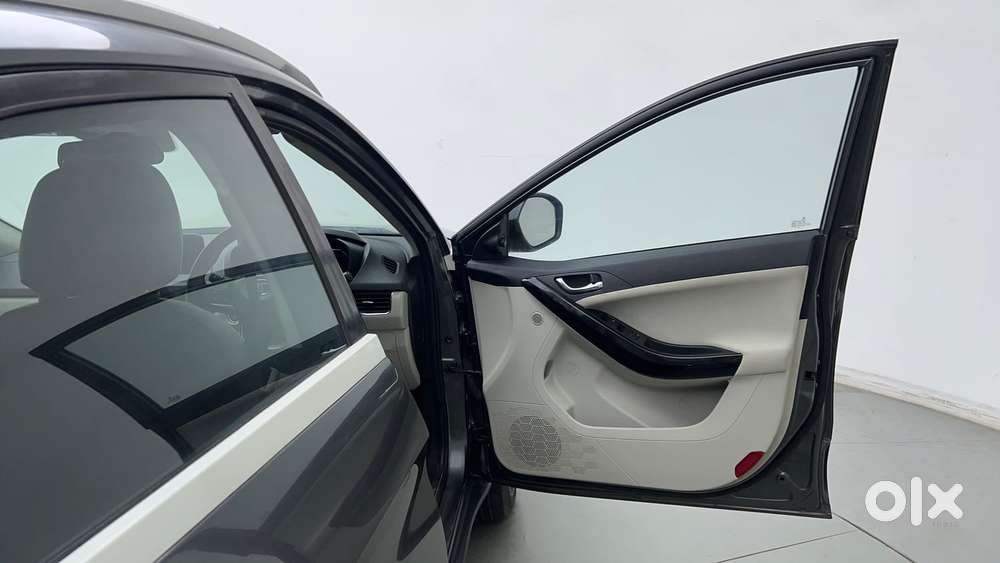 Tata Nexon 1.5 Revotorq Xza Plus S Amt, 2021, Diesel
