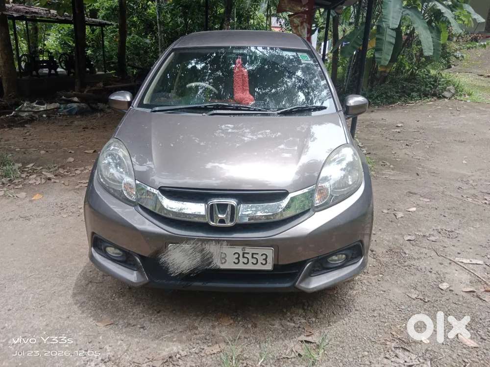 Honda Mobilio 2014 V Option