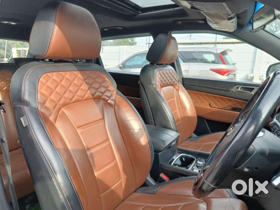 Mahindra Alturas G4 4wd At, 2019, Diesel