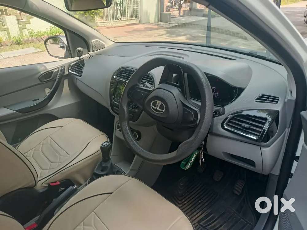 Tata Tigor Petrol 2022 Year