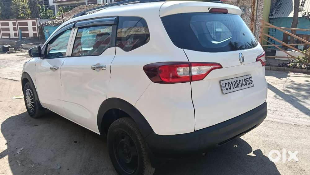 Renault Triber 1.0 Rxe, 2021, Petrol