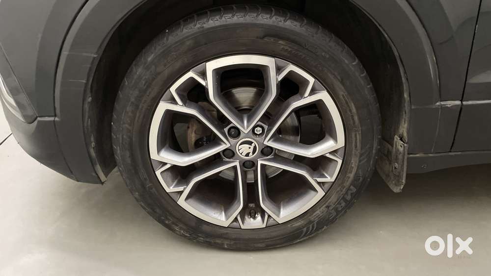 Skoda Kushaq Style 1.0l Tsi At, 2022, Petrol