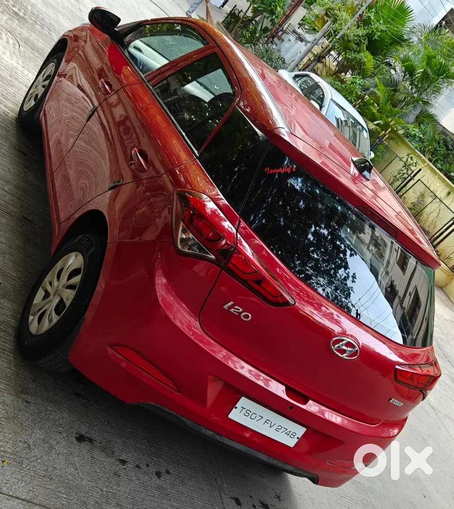 Hyundai I20 Active 2017 Petrol 92000 Km Driven