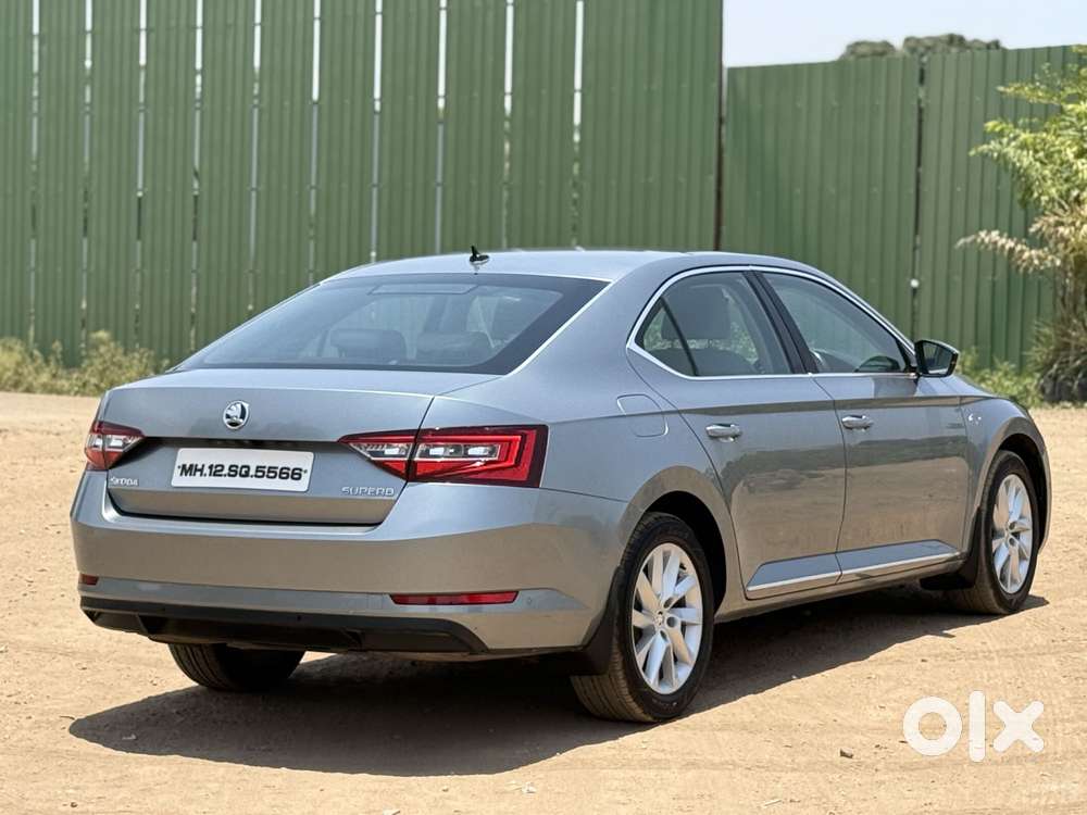 Skoda Superb L&k 1.8 Tsi At, 2020, Petrol