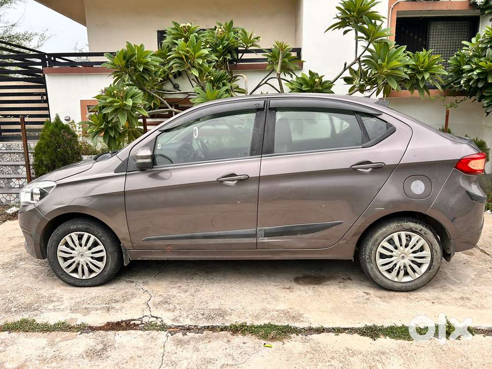 Tata Tigor 2017 Petrol