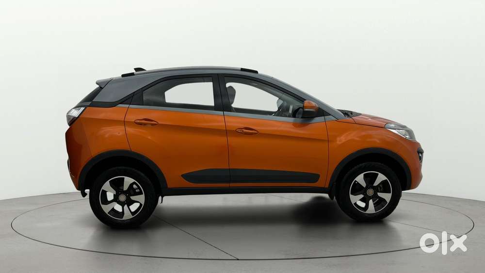 Tata Nexon 1.2 Revotron XZA Plus DualTone, 2019, Petrol