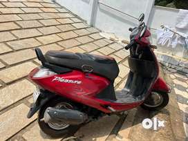 olx scooty pleasure