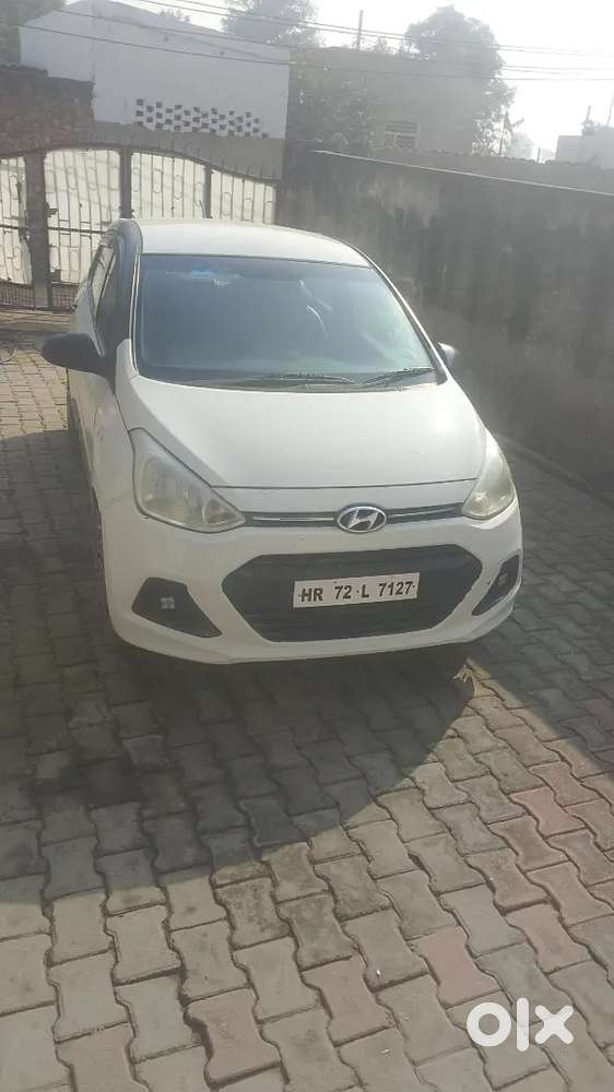 Hyundai Xcent 2016 Cng & Hybrids 120000 Km Driven