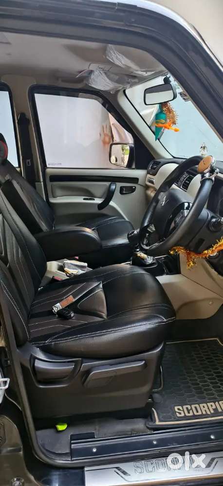 Mahindra Scorpio Classic 2023 Diesel 47000 Km Driven