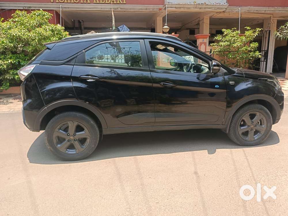 Tata Nexon Ev Xz Plus Dark Edition, 2022, Electric
