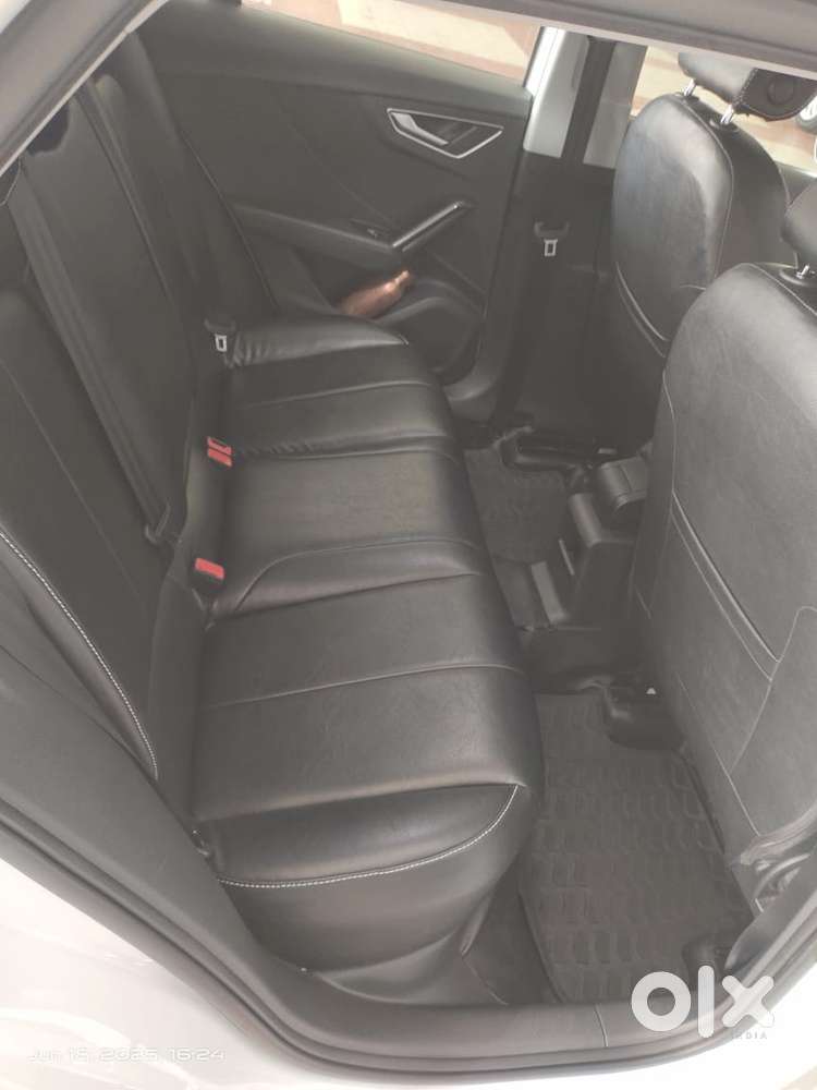 Audi Q2 2.0 40 Tfsi Quatro Premium, 2021, Petrol