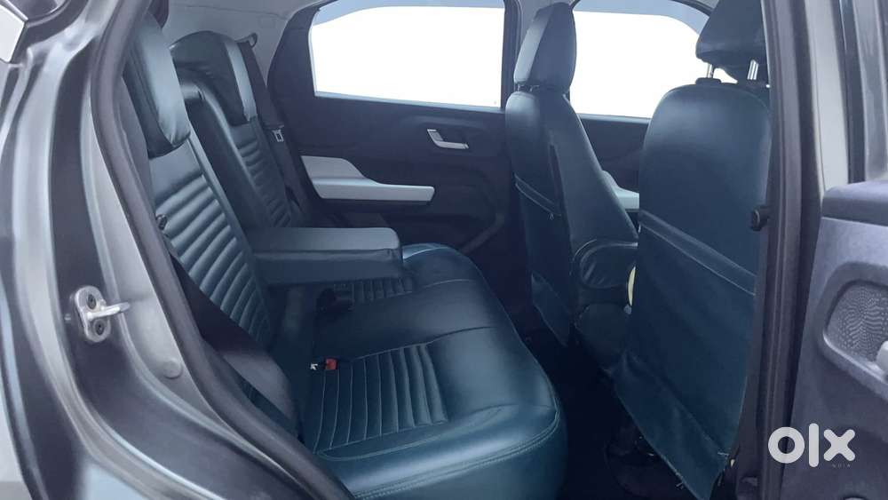 Tata Punch Creative Dual Tone Amt Sunroof, 2024, Petrol