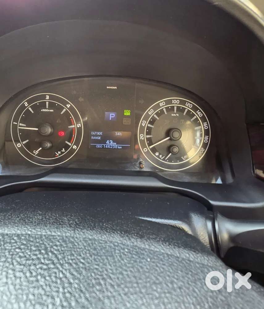 Toyota Innova Crysta 2018 Diesel Well Maintained