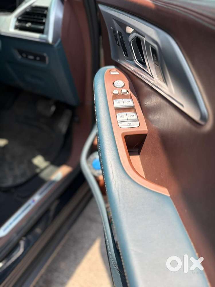 Bmw Xm Plug-in Hybrid, 2024, Petrol
