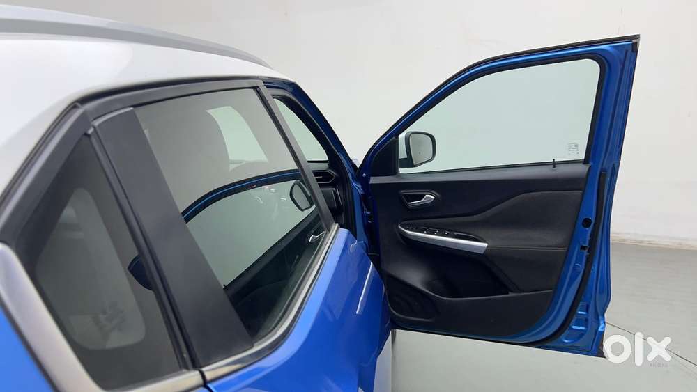 Nissan Magnite 1.0 Xv Premium Turbo Cvt (o) Dual Tone, 2021, Petrol