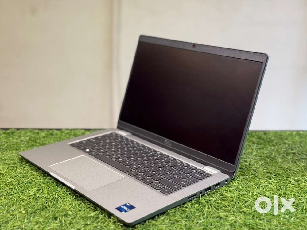 Dell Latitude 5330 Core i5 12th Gen 16GB 512GB SSD