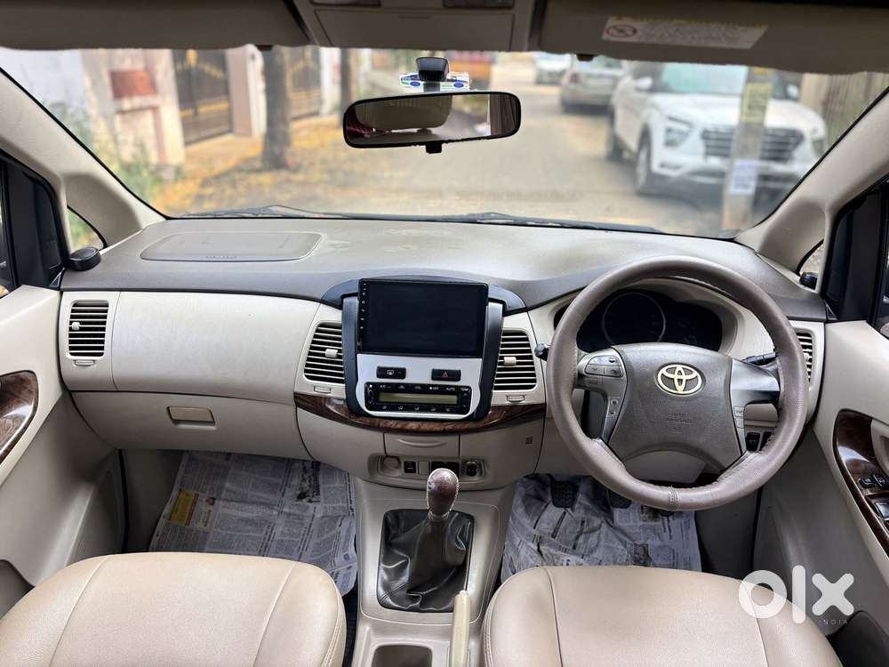Toyota Innova 2.5 V 7 Str, 2012, Diesel