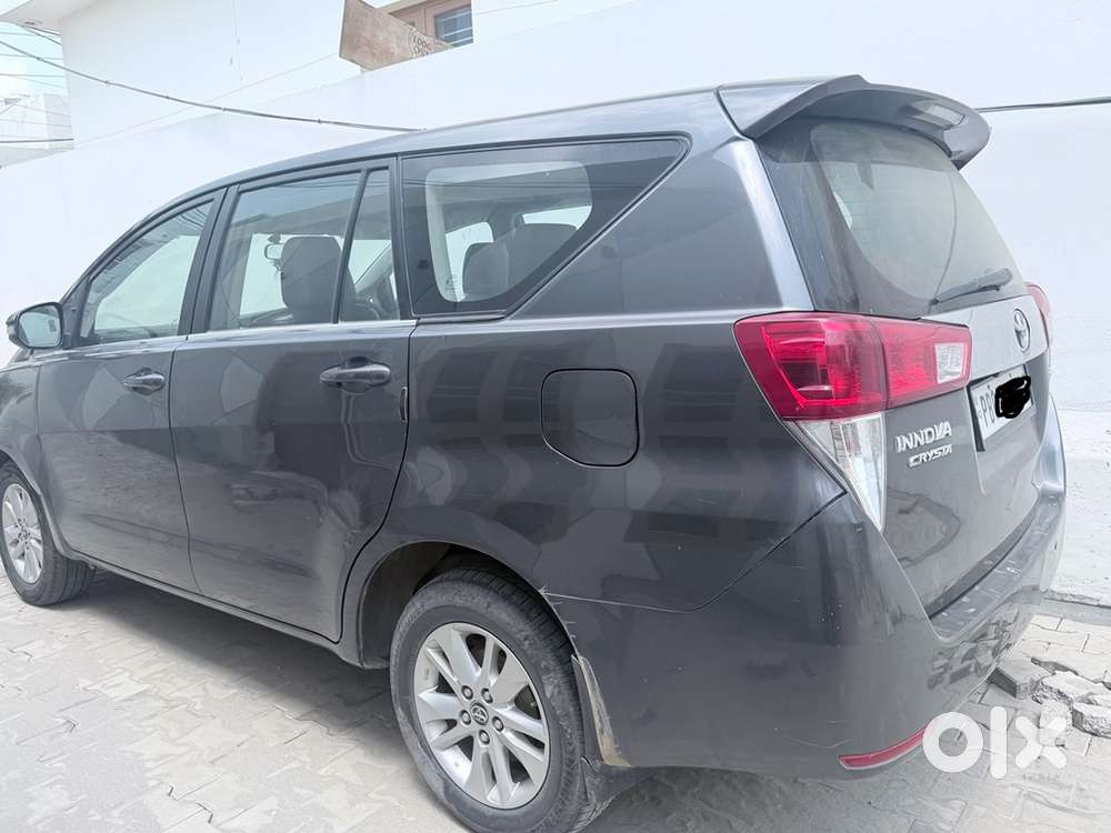 Toyota Innova Crysta Diesel 2019