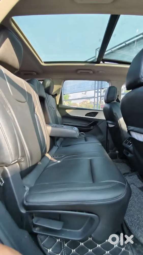 Excellent Condition Mahindra Xuv700 2022