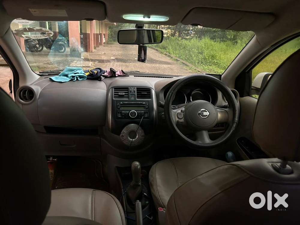 Nissan Sunny 2011 Petrol 890000 Km Driven