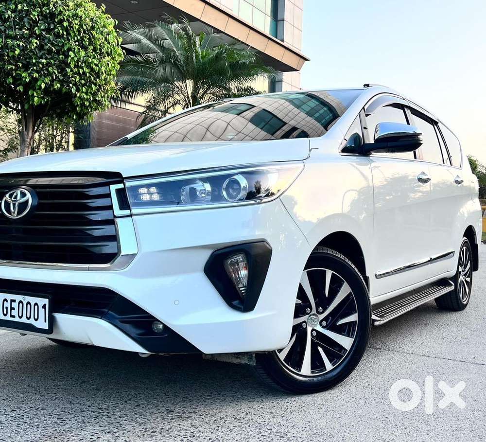 Toyota Innova Crysta 2022 Diesel Well Maintained