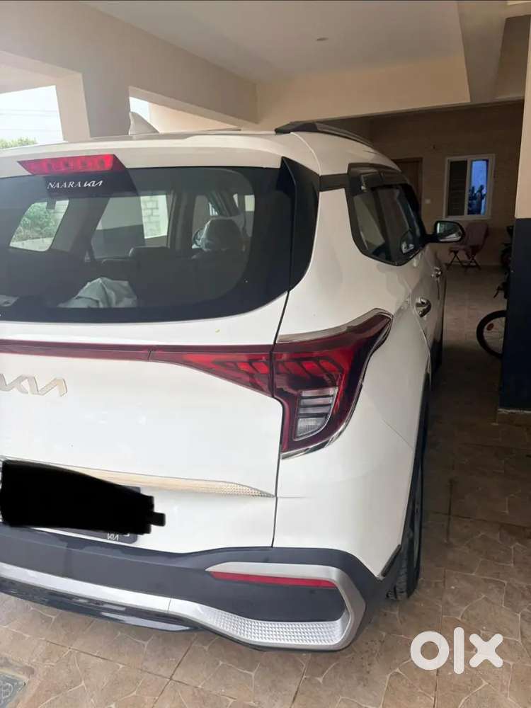 Kia Carens 2023 Petrol Good Condition