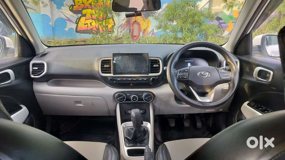 Hyundai Venue 1.2 S Plus, 2023, Petrol