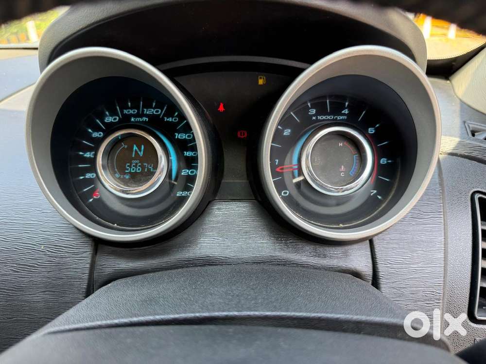 Mahindra Xuv500 W8, 2017, Diesel