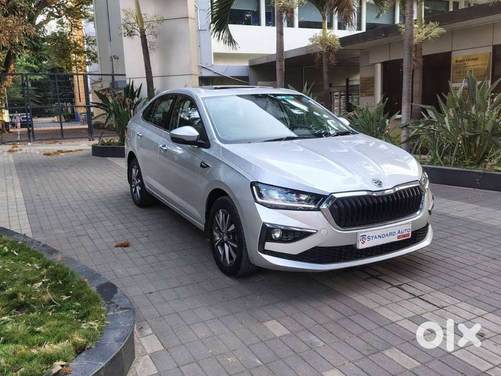 Skoda Slavia 1.0 Tsi Style At, 2023, Petrol