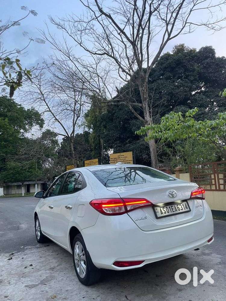 Toyota Yaris Ativ Vx, 2019, Petrol