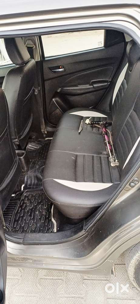 Maruti Suzuki Swift 2022 Cng & Hybrids 72000 Km Driven