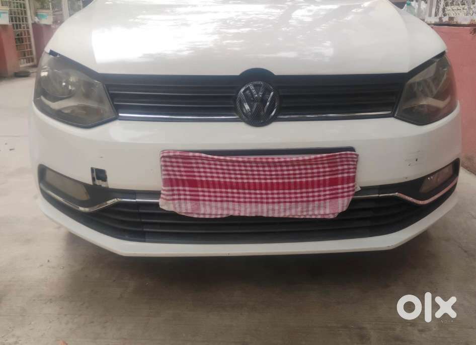 Volkswagen Polo Exquisite 2015