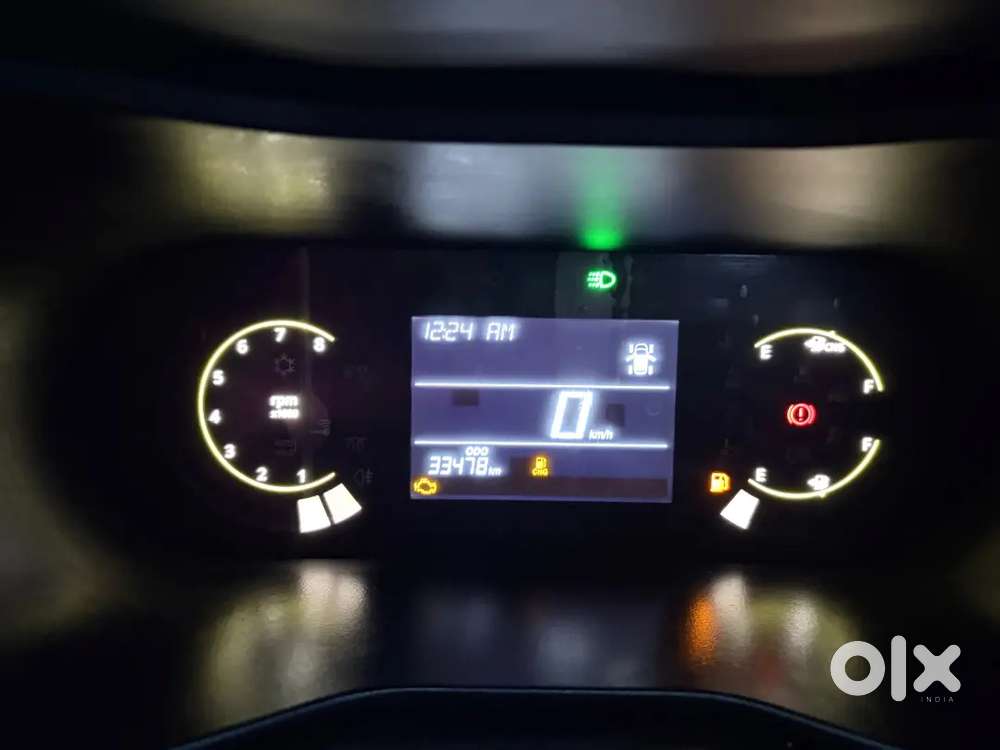 Tata Nexon 2025 Smart Petrol Mt+cng