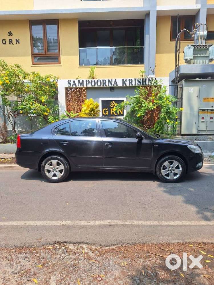 Skoda Laura 2.0 Tdi At L And K, 2012, Diesel