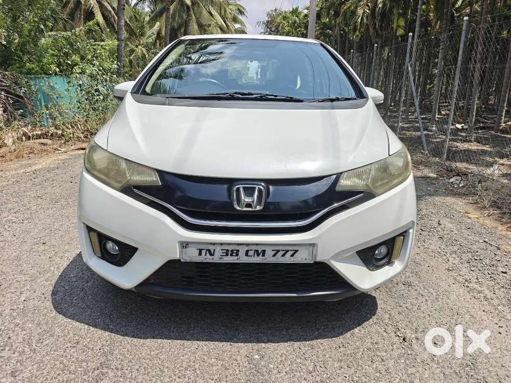 Honda Jazz 2017 Petrol Sv Well Maintained