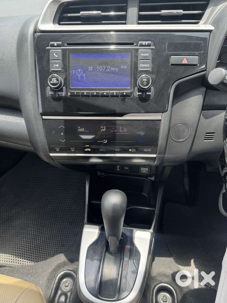 Honda Jazz 1.2 V At I Vtec, 2021, Petrol