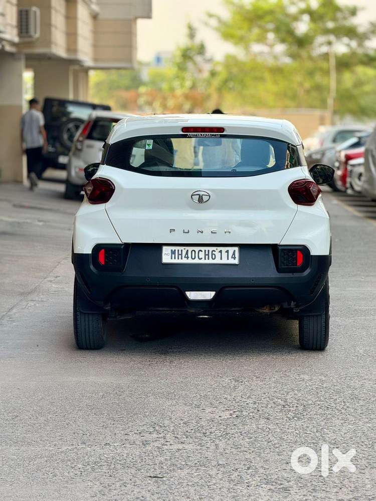 Tata Punch, 2022, Petrol
