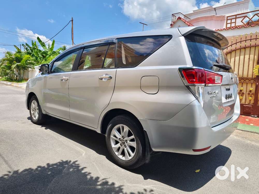 Toyota Innova Crysta 2.4 G Mt, 2017, Diesel