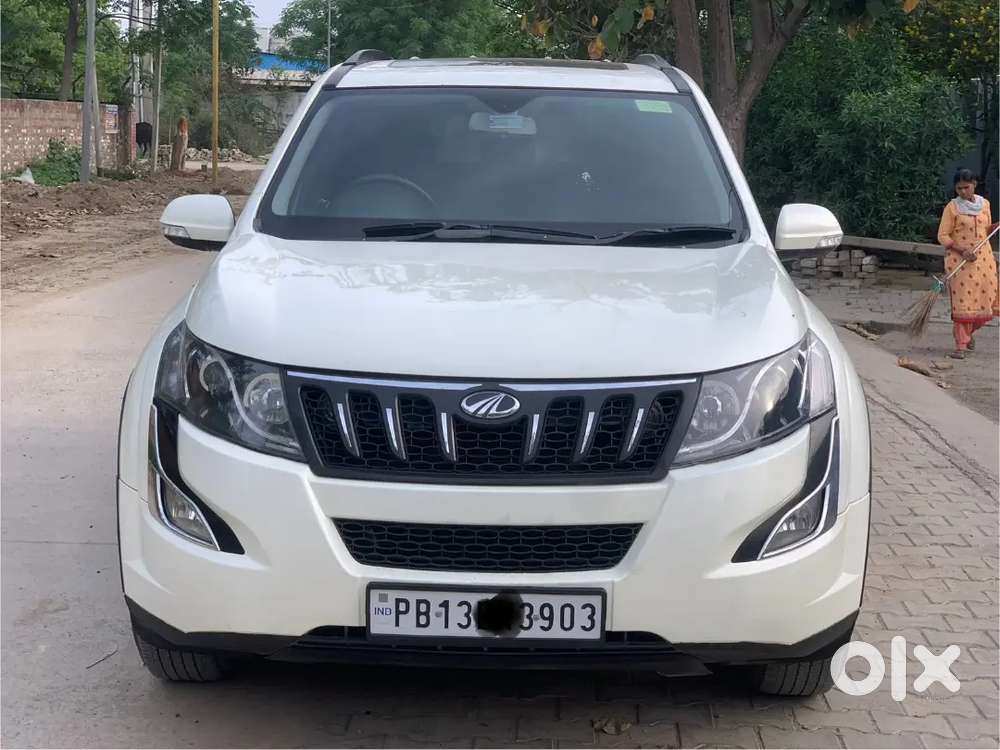 Mahindra Xuv500 2015 Diesel 94000 Km Driven