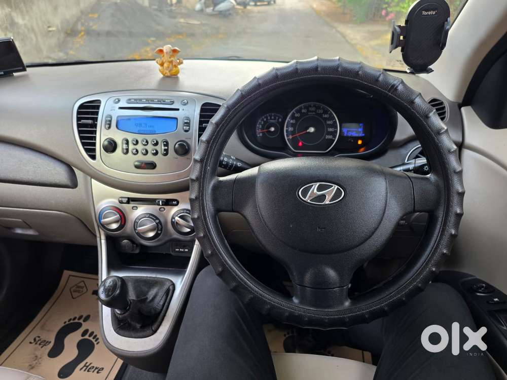 Hyundai I10 Sportz, 2013, Petrol