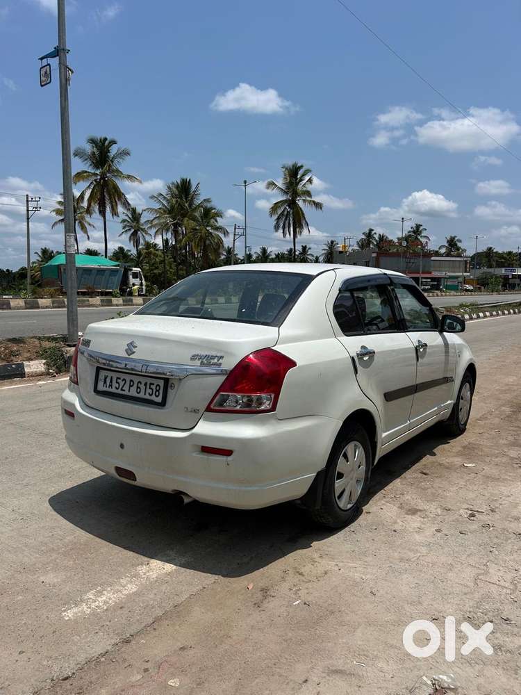 Maruti Suzuki Swift Dzire Lxi Option, 2010, Petrol