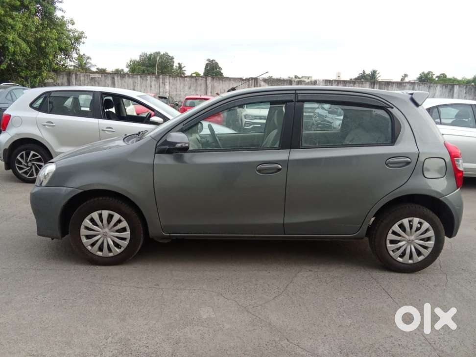 Toyota Etios Liva V, 2015, Petrol