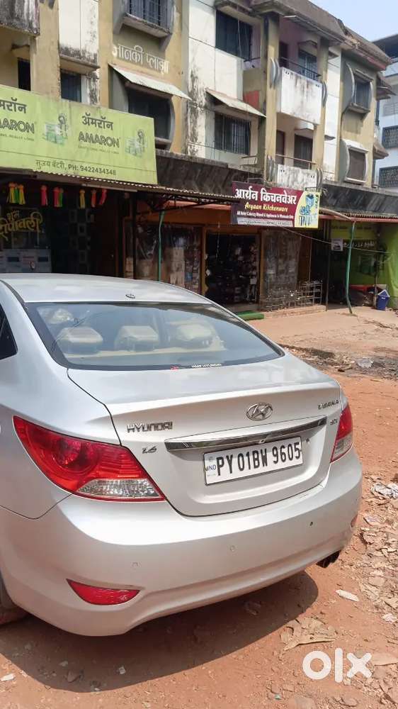Hyundai Verna 2012