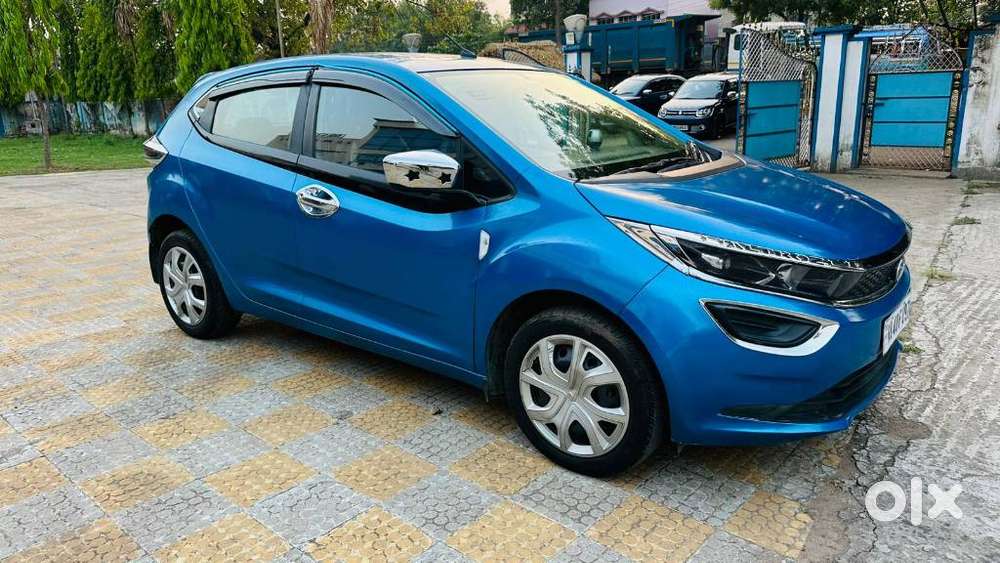 Tata Altroz 1.2 Xm Plus, 2021, Petrol