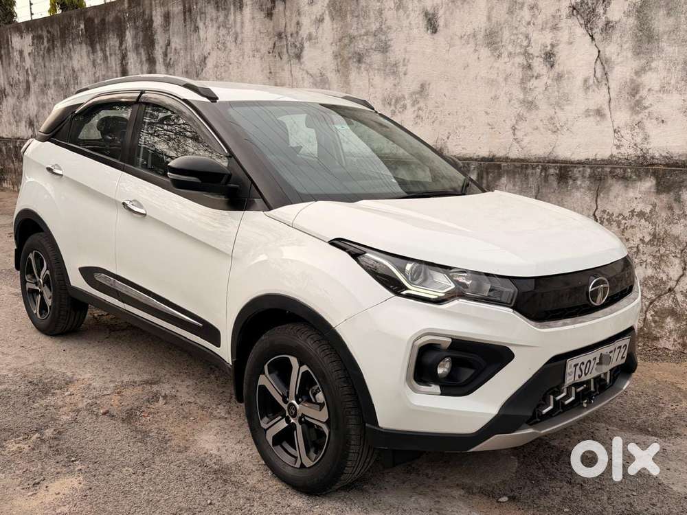 Tata Nexon 1.2 Revotron Xz Plus, 2022, Petrol