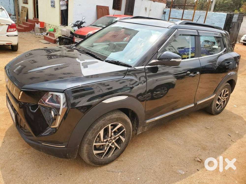 Mahindra Xuv 3xo Ax5 Ds Mt, 2024, Diesel