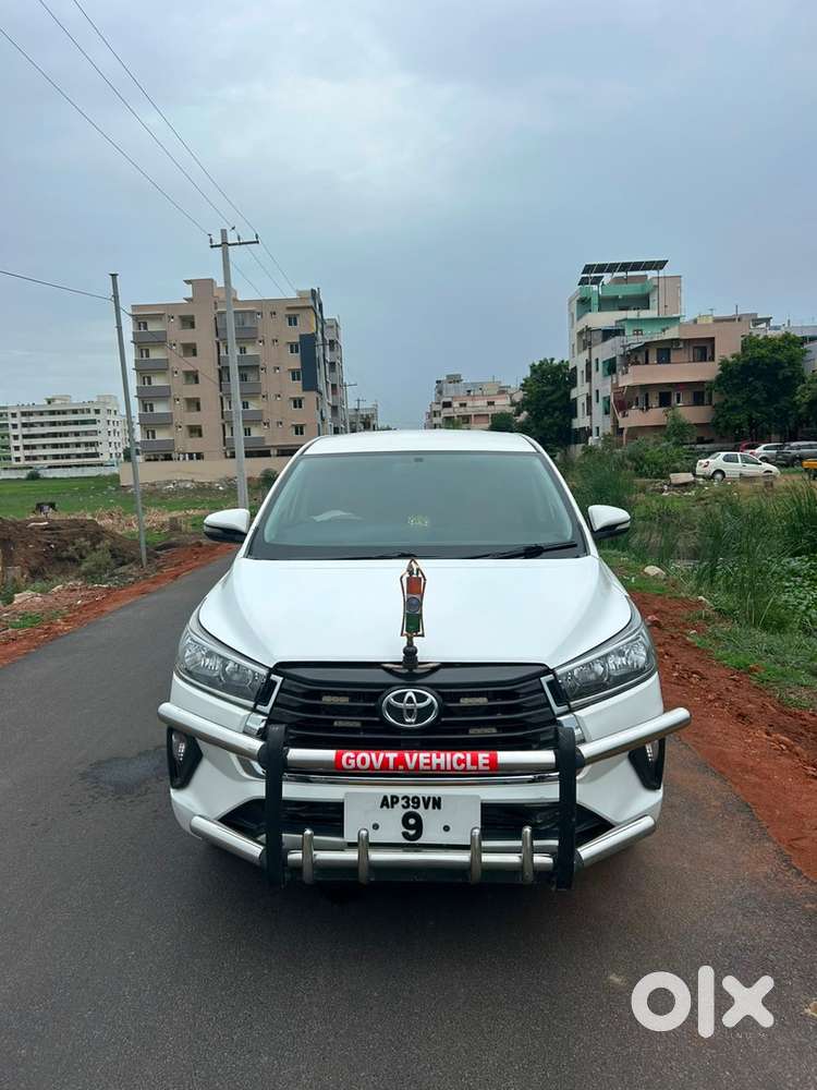 Toyota Innova Crysta 2017 Km Driven