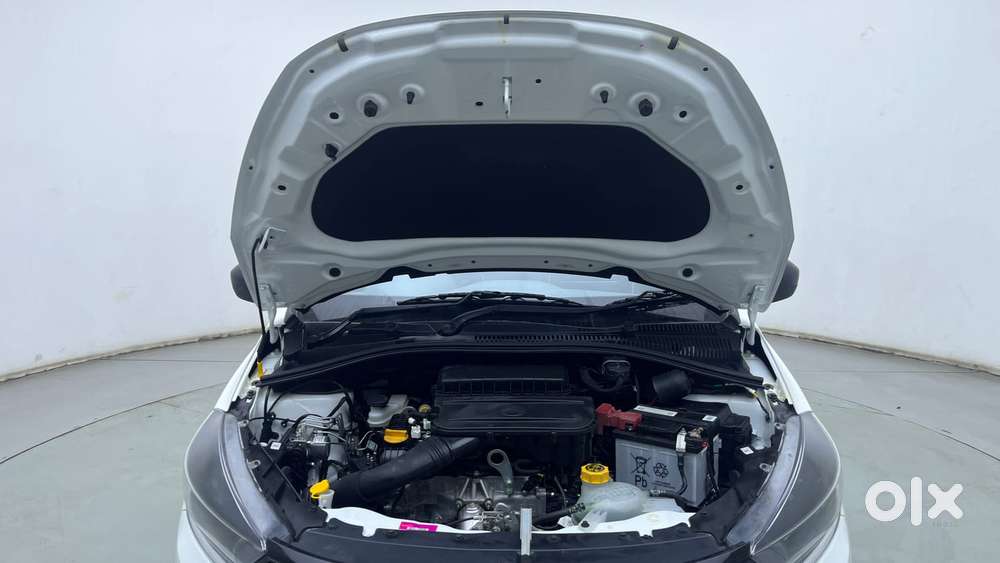 Tata Tiago Xe, 2026, Petrol