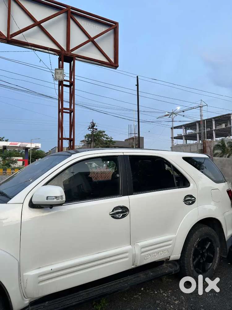Toyota Fortuner Diesel 2010