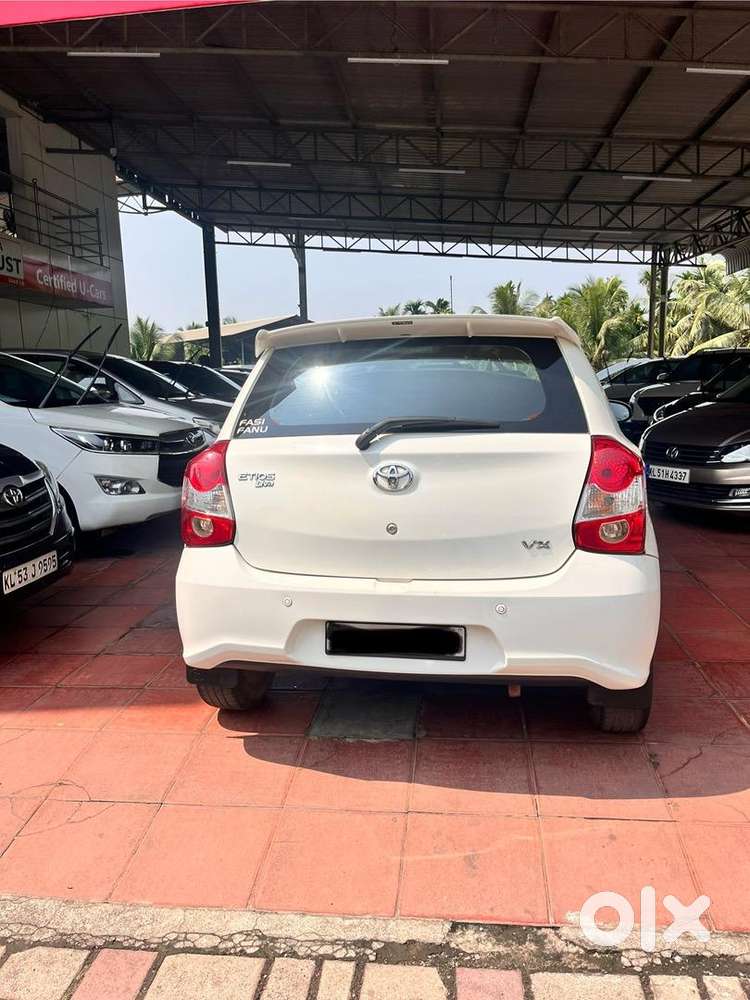 Toyota Etios Liva 2018 Petrol 80000 Km Driven